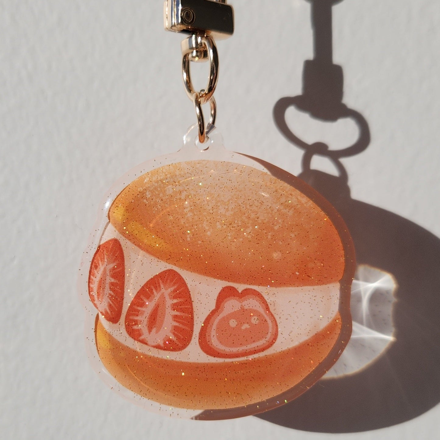 creme bun | epoxy keychain